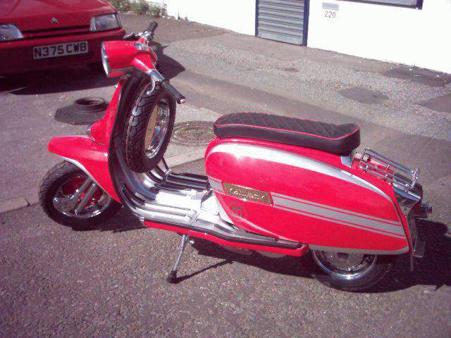 Mr Barber red and silver GP240