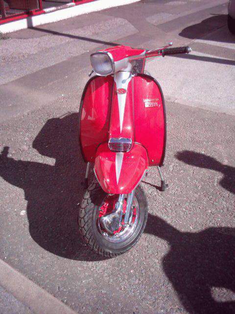 Mr Barber red and silver GP240