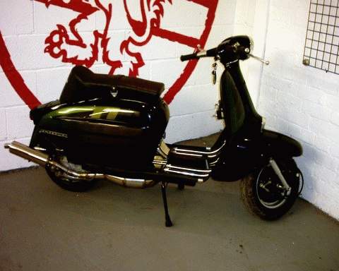 Black custom LI