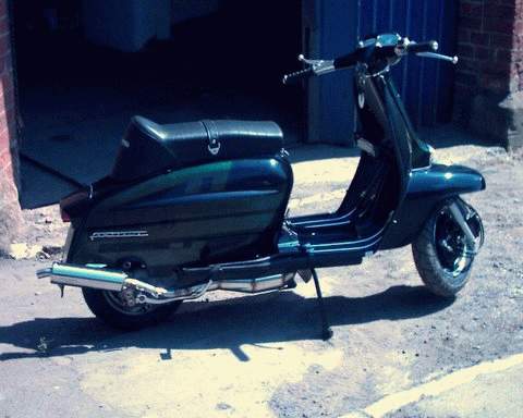 Black custom LI