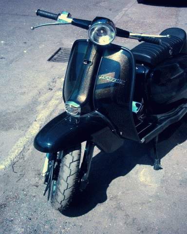 Black custom LI